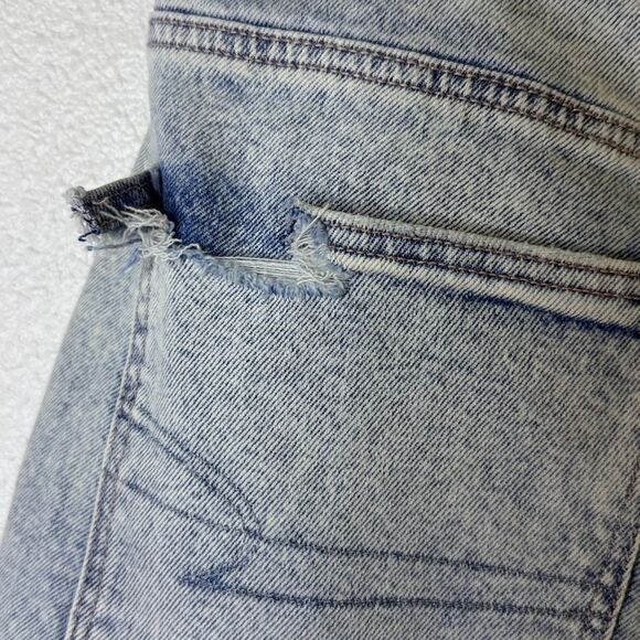 American Eagle Outfitters- Mom short- Strigid Light Blue Jeans-16 - Picture 6 of 9